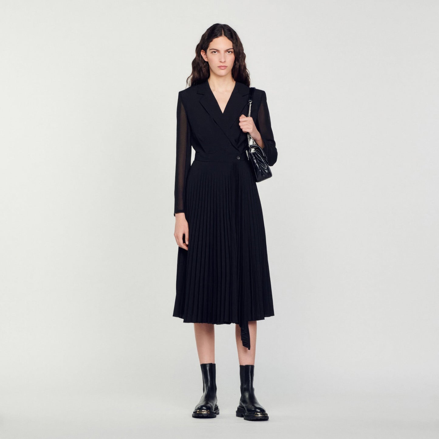 Dual-Material Long-Sleeved Dress Black