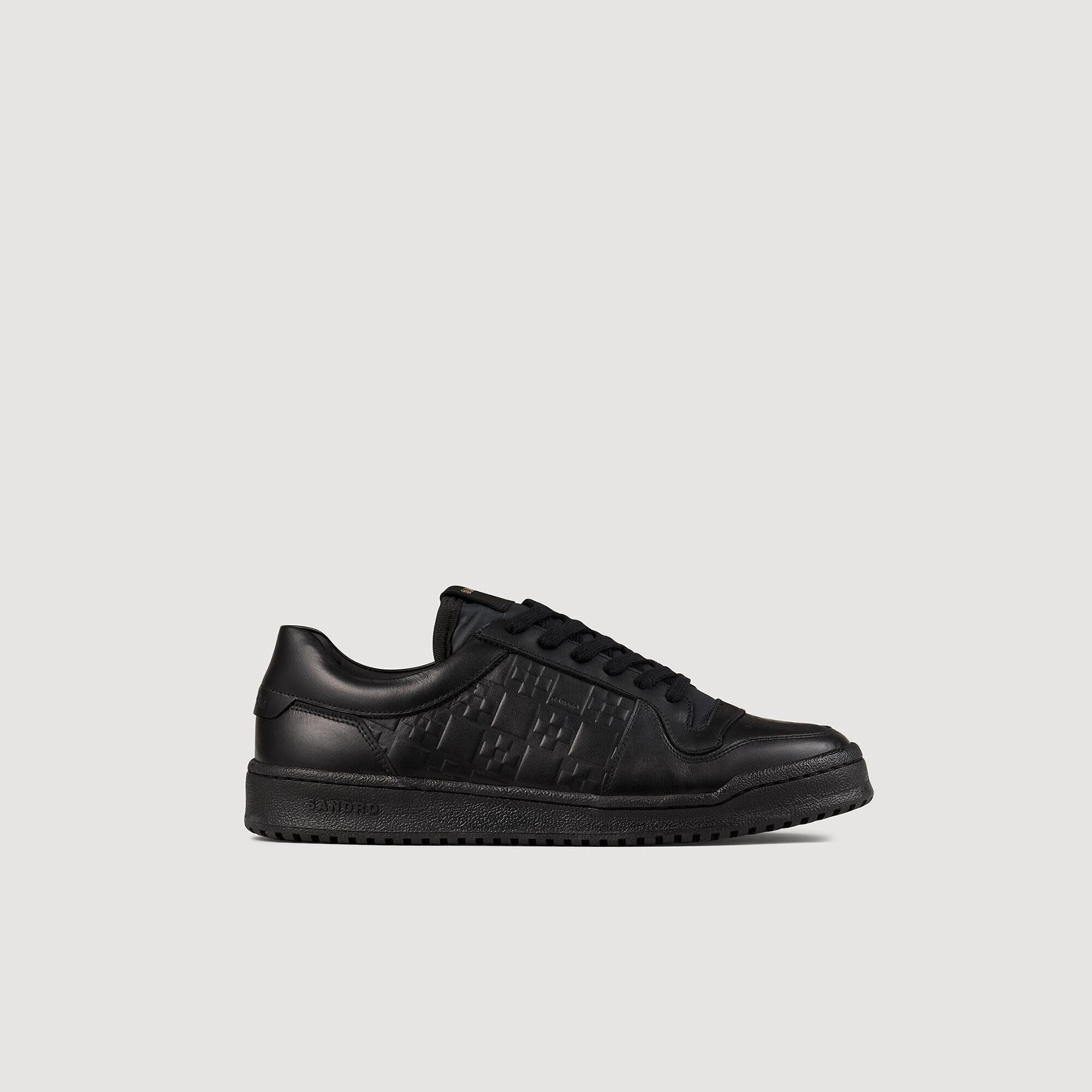 Low-top leather trainers Black