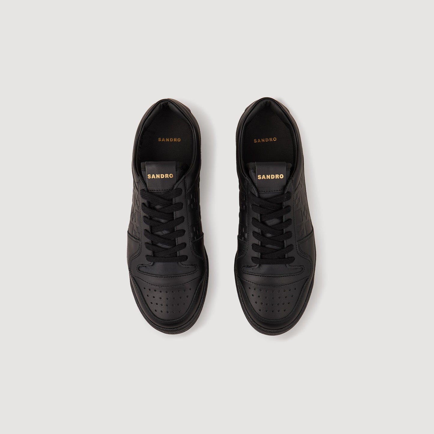 Low-top leather trainers Black